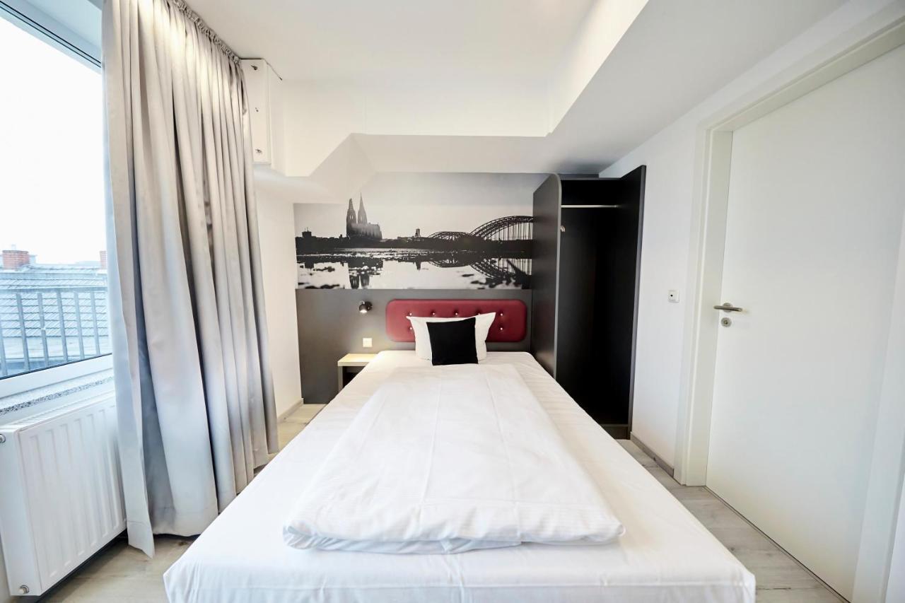Smarty Cologne Dom Hotel - Boardinghouse - Kontaktloser Self Check-In Eksteriør billede