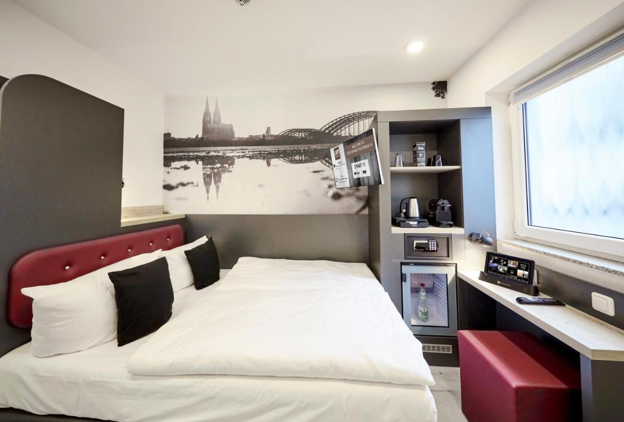 Smarty Cologne Dom Hotel - Boardinghouse - Kontaktloser Self Check-In Eksteriør billede
