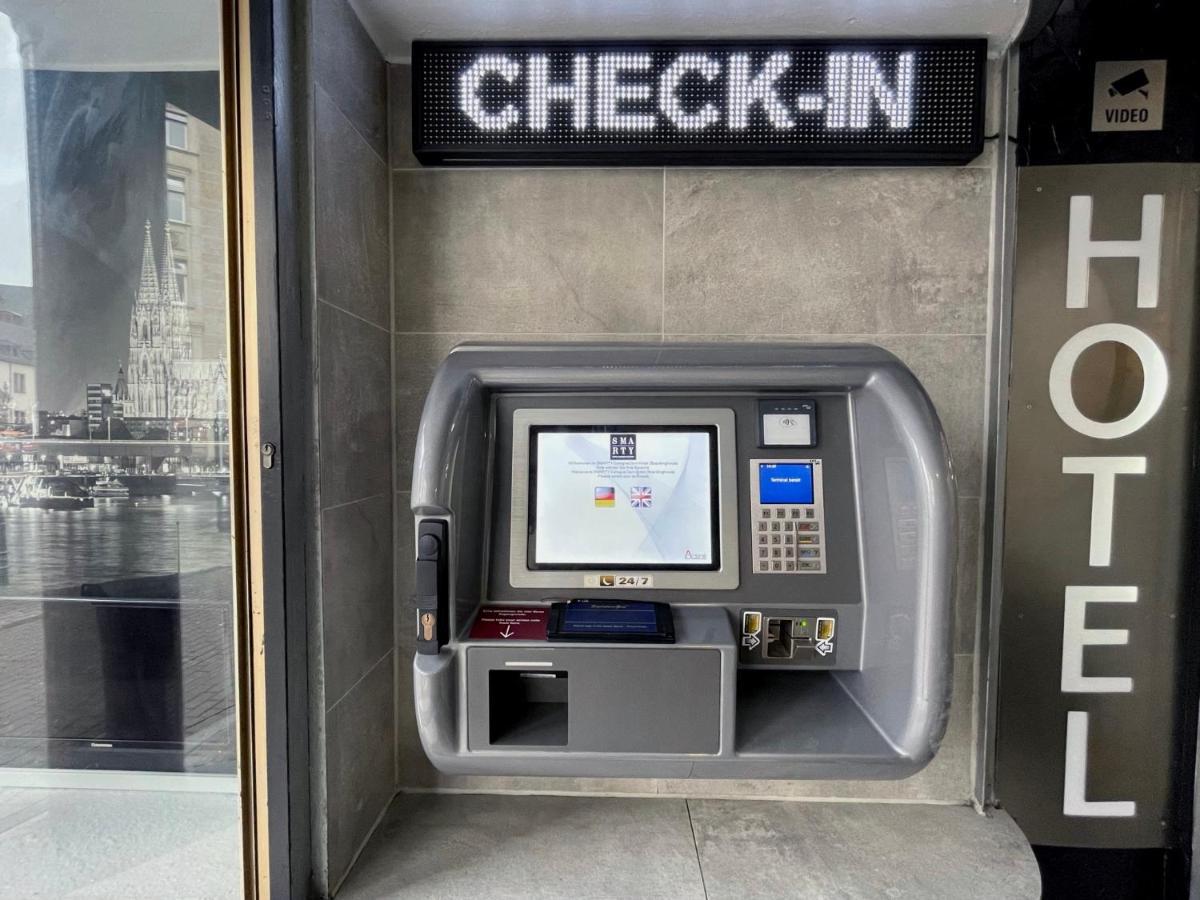 Smarty Cologne Dom Hotel - Boardinghouse - Kontaktloser Self Check-In Eksteriør billede