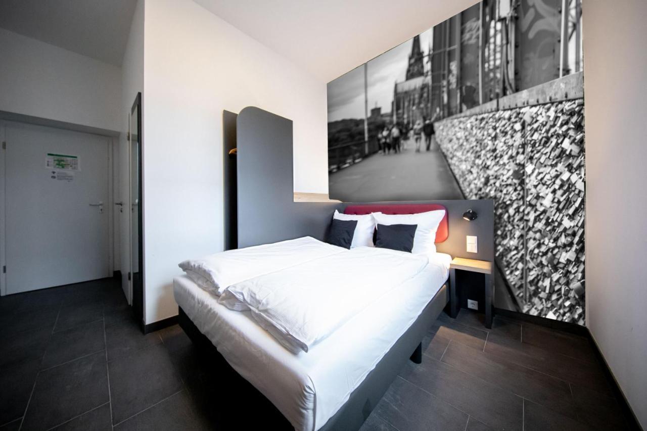 Smarty Cologne Dom Hotel - Boardinghouse - Kontaktloser Self Check-In Eksteriør billede