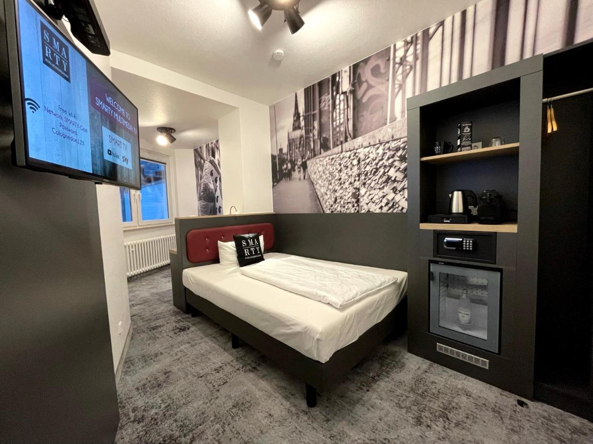 Smarty Cologne Dom Hotel - Boardinghouse - Kontaktloser Self Check-In Eksteriør billede