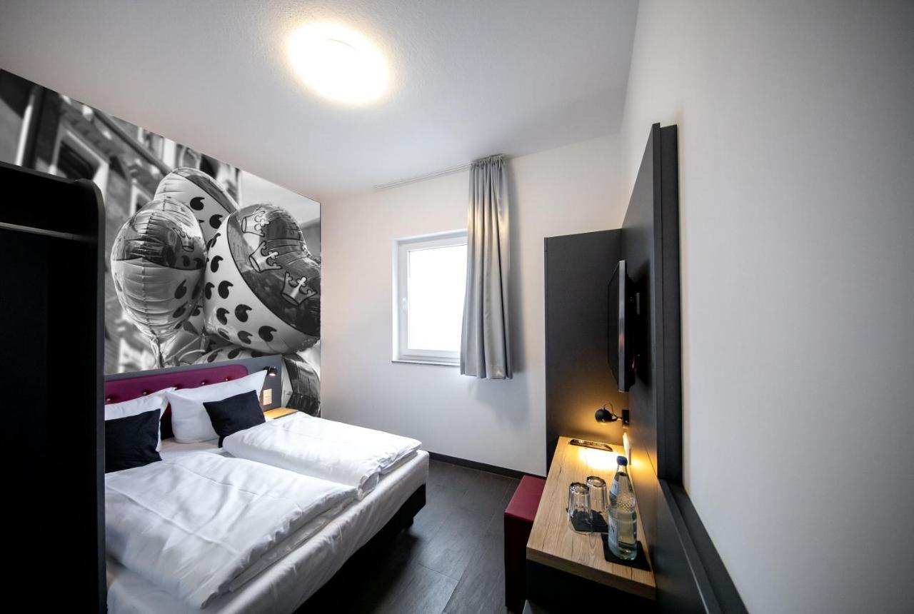 Smarty Cologne Dom Hotel - Boardinghouse - Kontaktloser Self Check-In Eksteriør billede