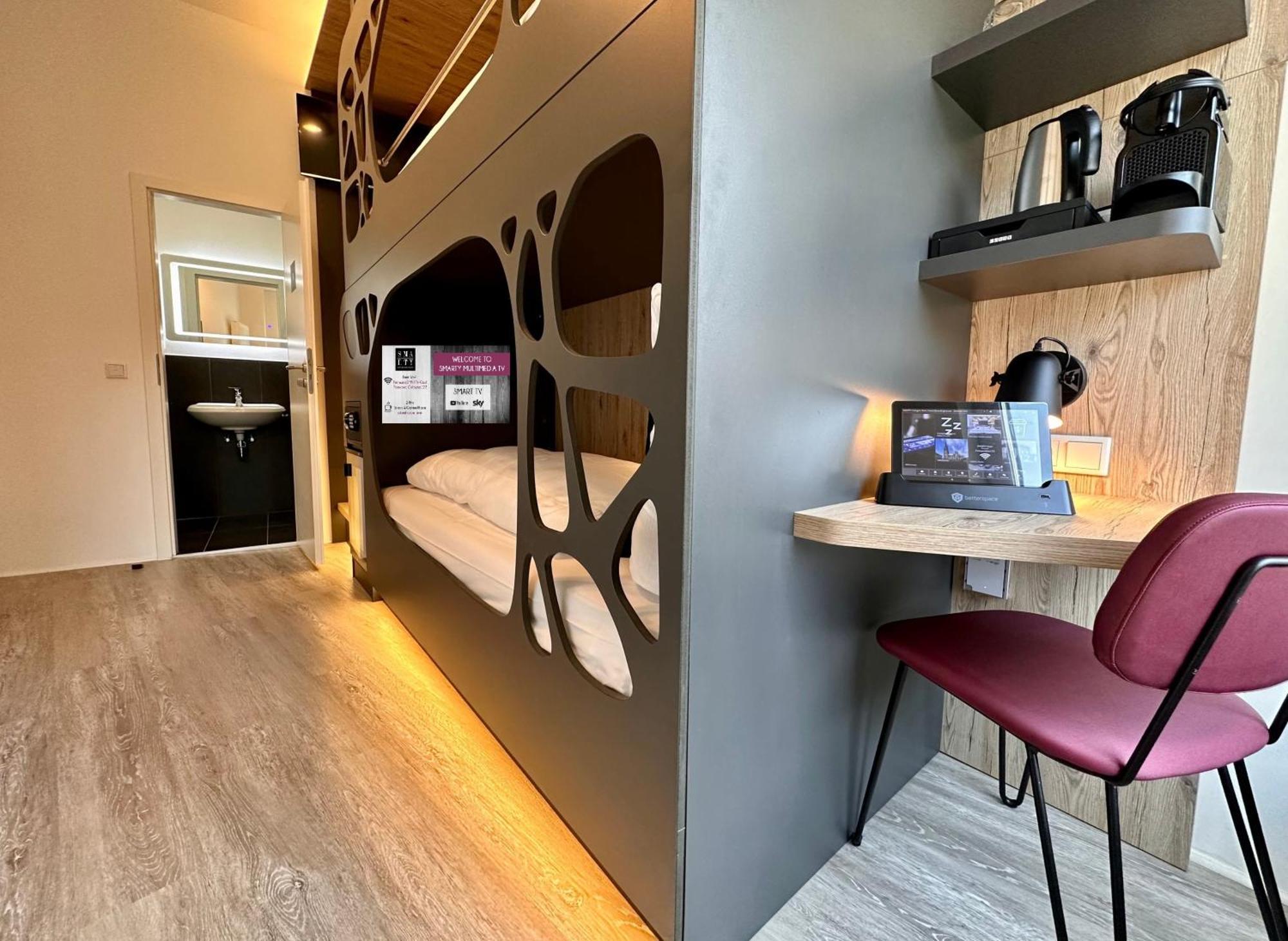 Smarty Cologne Dom Hotel - Boardinghouse - Kontaktloser Self Check-In Eksteriør billede
