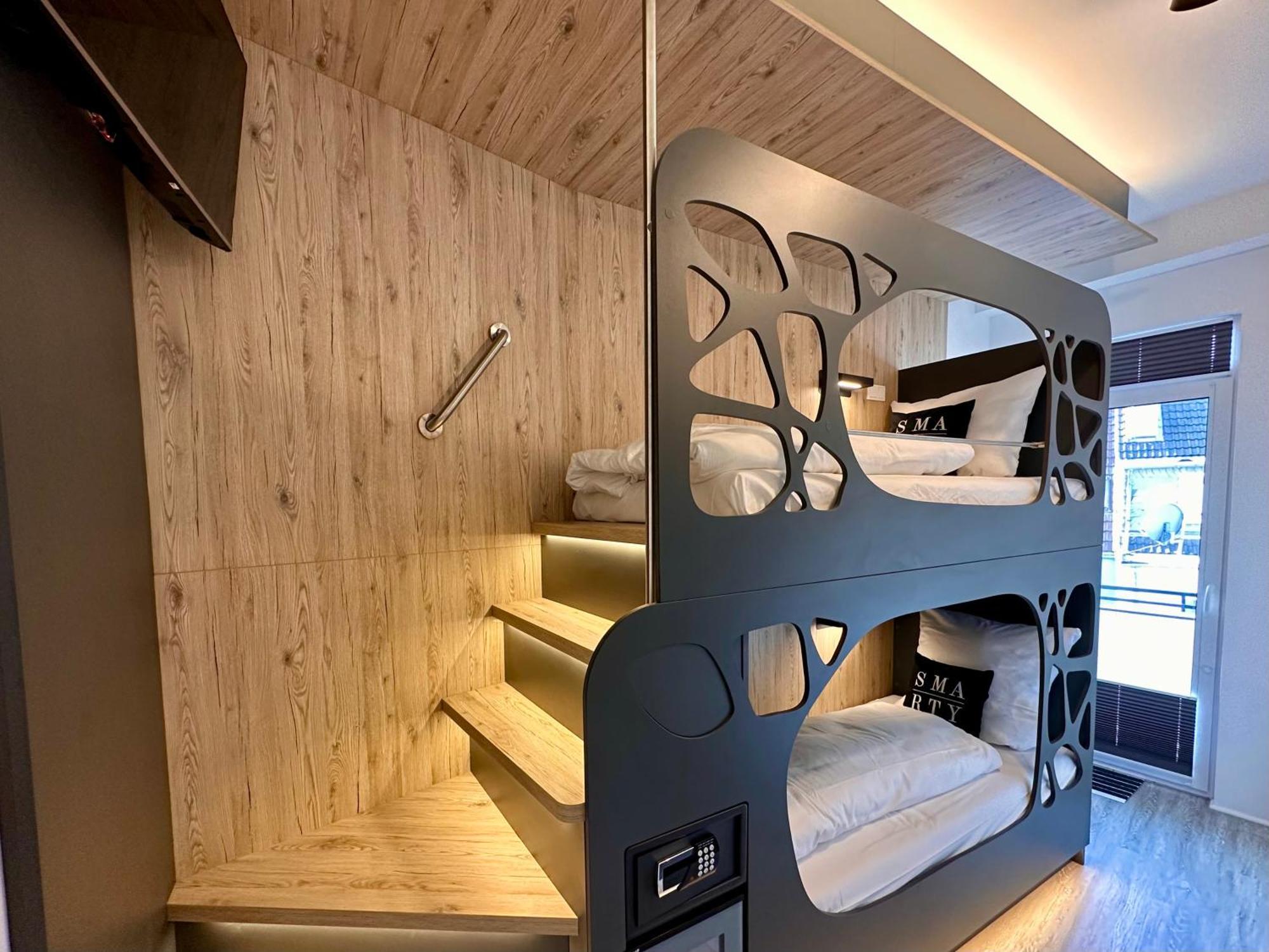 Smarty Cologne Dom Hotel - Boardinghouse - Kontaktloser Self Check-In Eksteriør billede