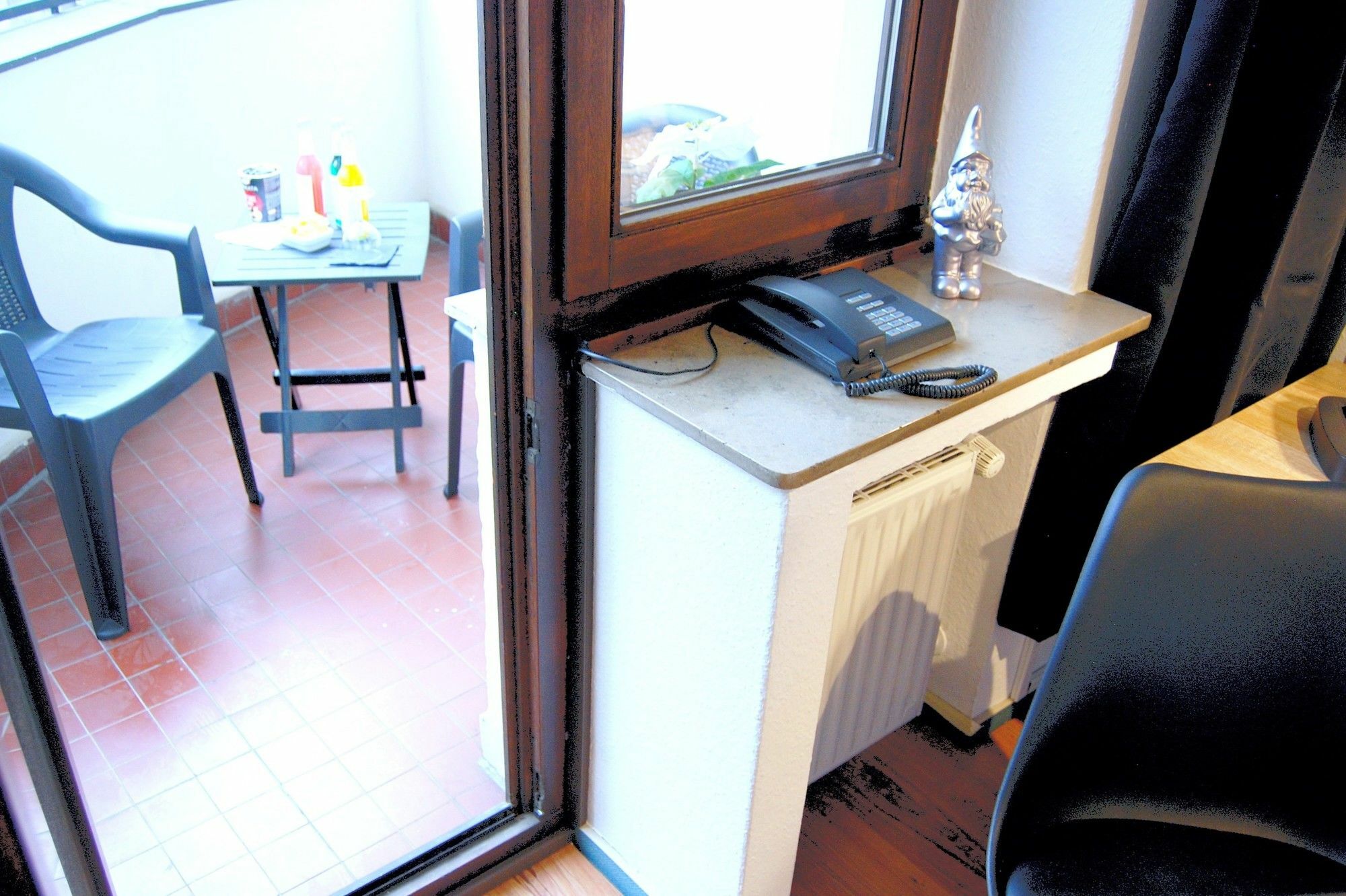 Smarty Cologne Dom Hotel - Boardinghouse - Kontaktloser Self Check-In Eksteriør billede